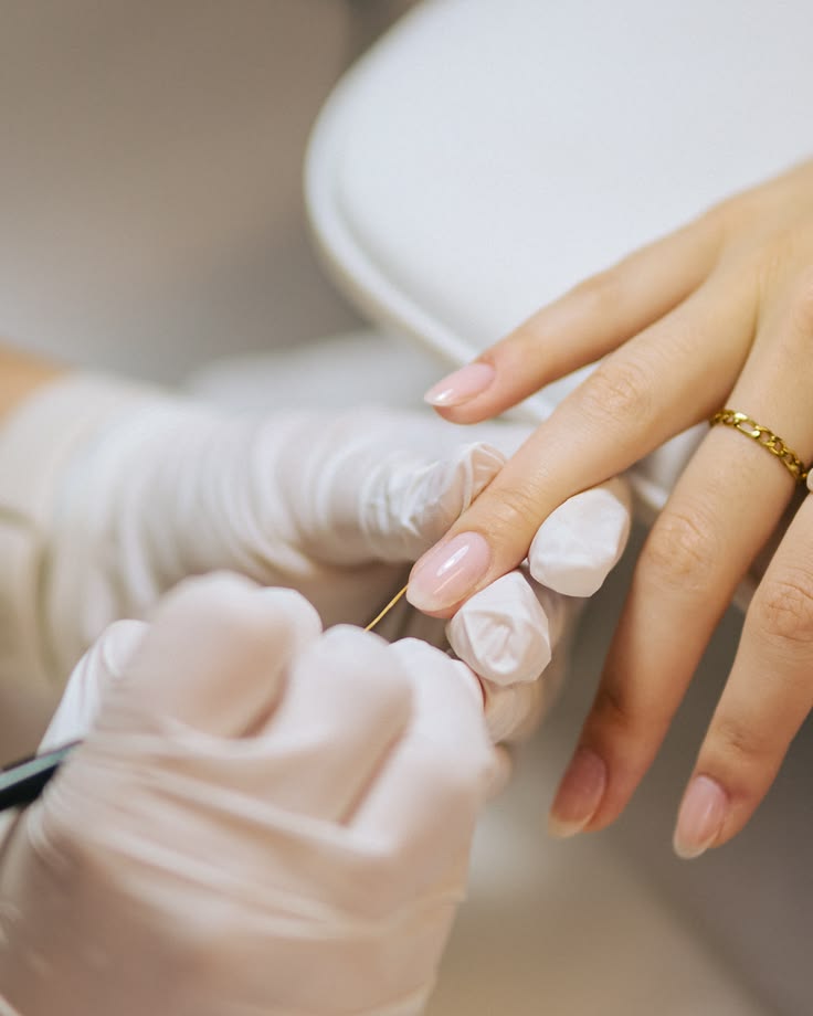 Classic Manicure