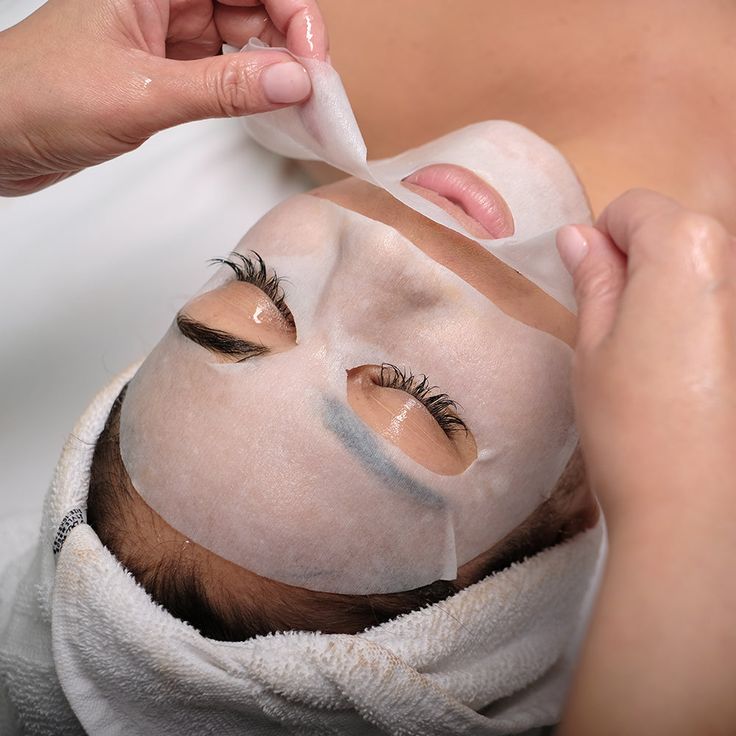 Hydra Facial